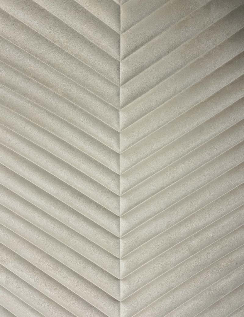 Muro Acolchado Teresa Gamuza Crema 5.5*600*2700 mm