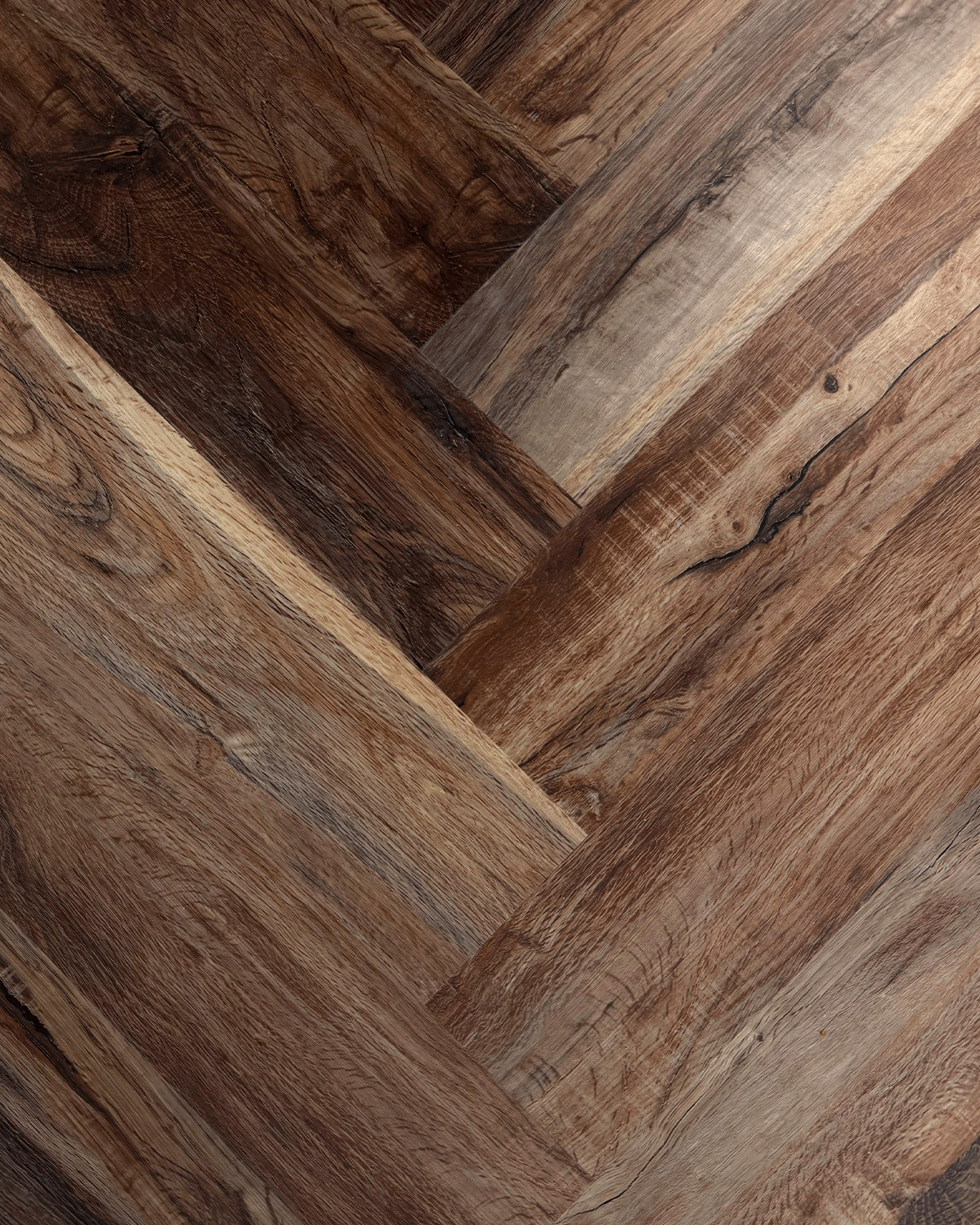 Piso Herringbone Nuez