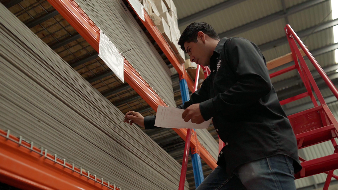 <strong>Stock inmediato y entregas rápidas</strong>